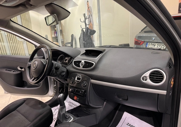 Renault Clio cena 19900 przebieg: 259000, rok produkcji 2012 z Dynów małe 631